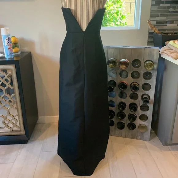 Halston Heritage Strapless Structured Gown NWT - Picture 6 of 13